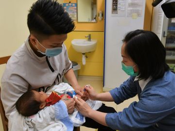 健康院打針-一歲針-發燒-湯水-打針反應-衞生署-新手媽媽-香港財經時報HKBT
