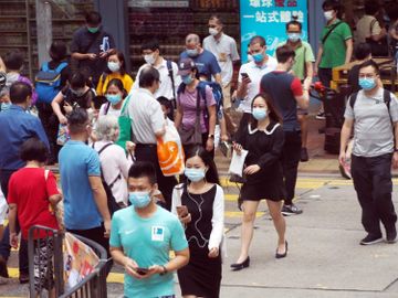 男女每小時人工-各行各業月入中位數-政府統計處-香港財經時報HKBT
