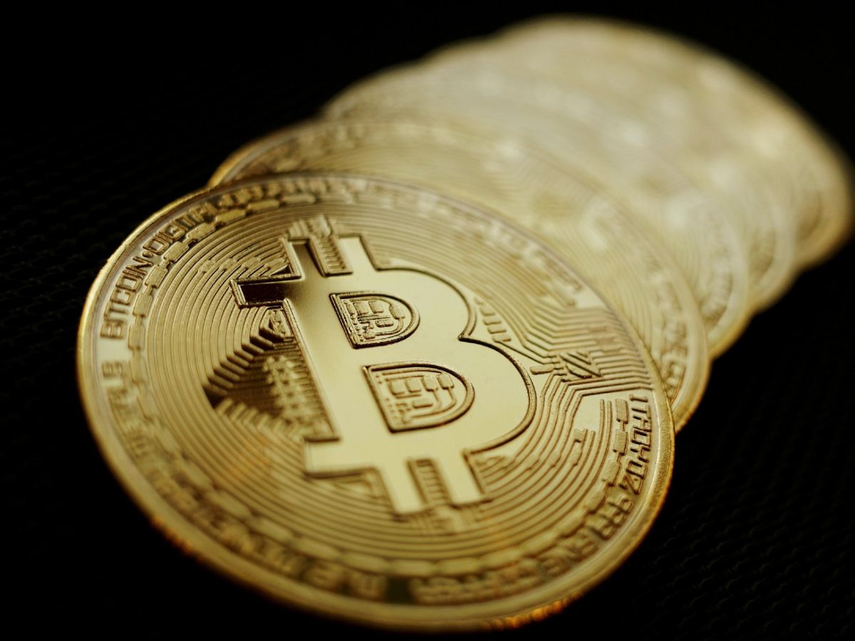 投資大師：比特幣恐跌至10,000美元｜惟巴拉圭將Bitcoin列為法定貨幣