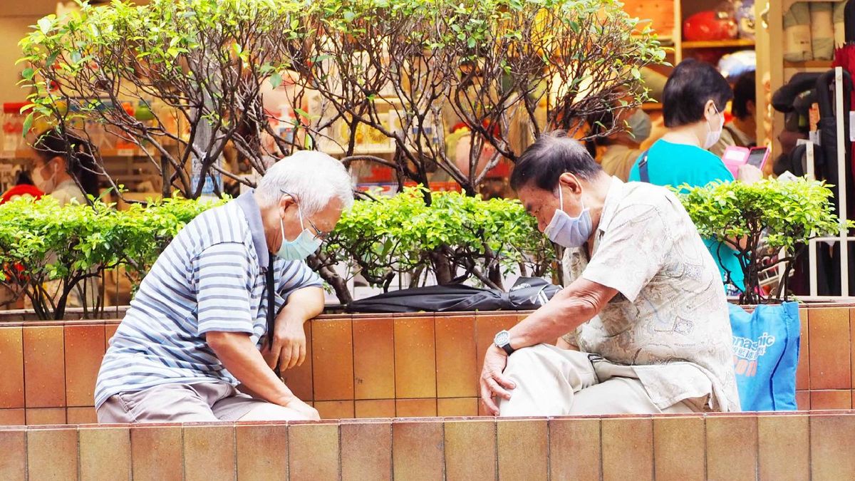 65歲退休是廢話, 錯誤觀念, 整定, 龔成, 香港財經時報HKBT