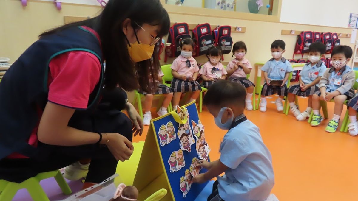 幼兒開學分離焦慮, 每朝哭喊拒絕換校服不願返學原因, 解決方法, 香港財經時報
