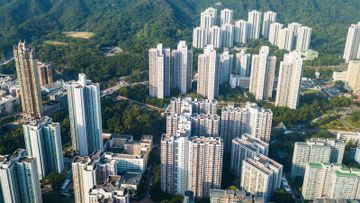 香港樓市前景展望2023, 樓市短期跌但防守力強仍跑贏本地通脹, 香港財經時報