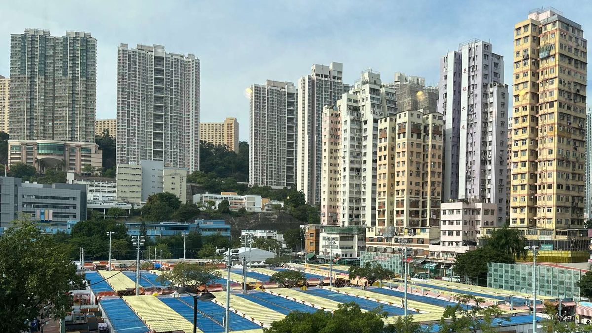 樓市走勢2022, 財爺, 樓價輕微下調, 實情是低估跌幅, 個別屋苑呎價已跌逾兩成, 樓市布陣, 布少明, HKBT, 香港財經時報