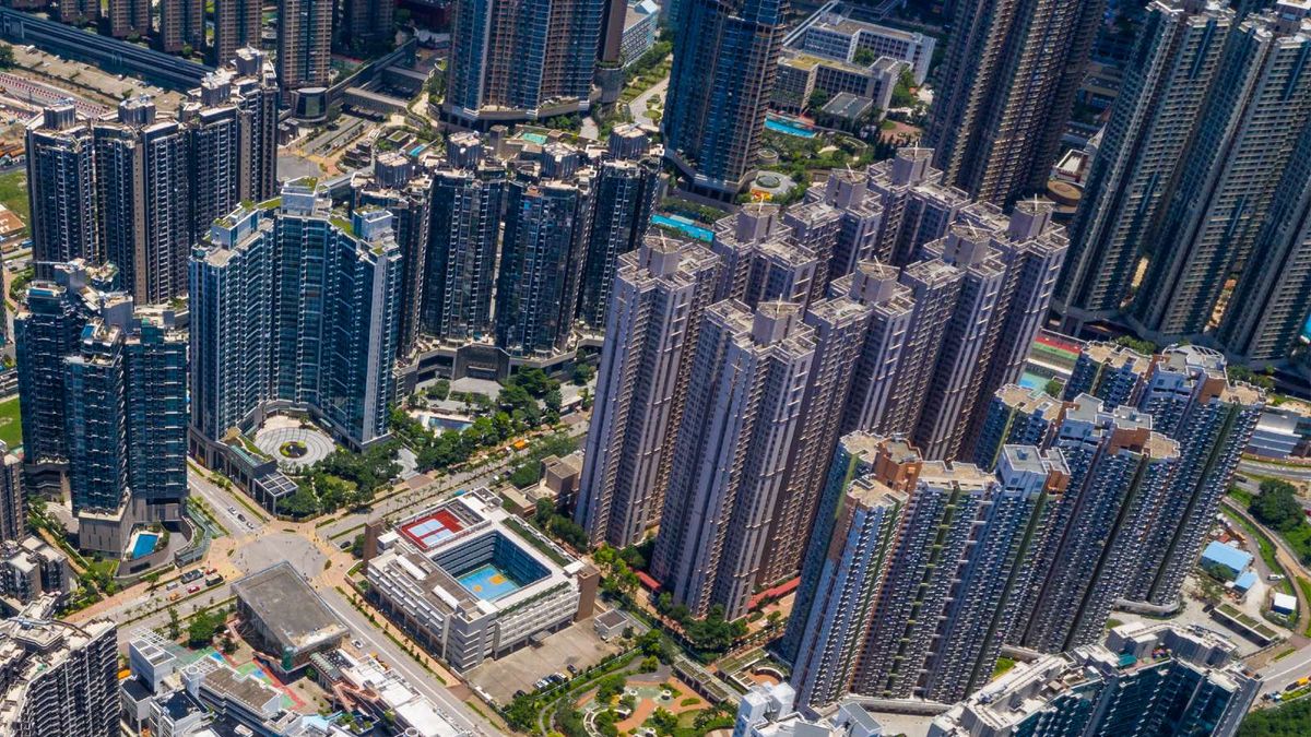 樓市成交2022, 樓市走勢, 維景灣畔兩房劈價, 2017年樓價水平, 香港財經時報