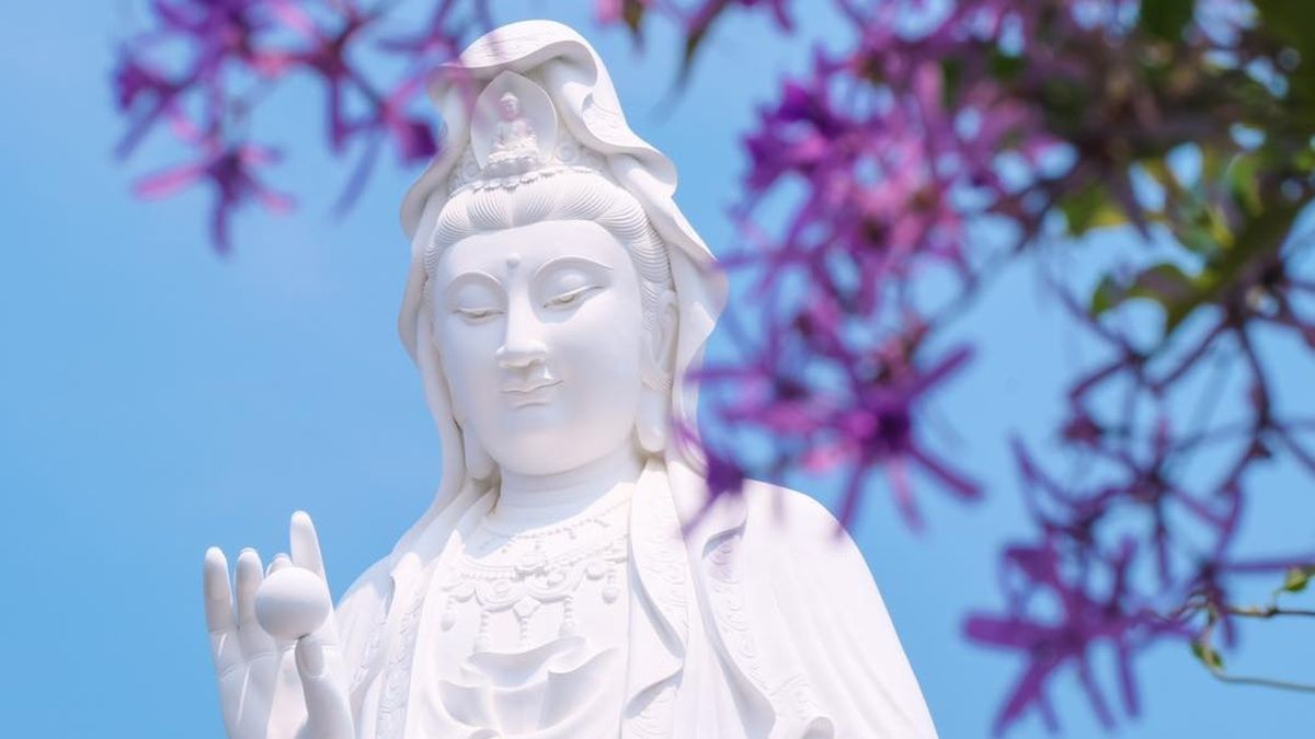 Guan Yin, Chinese claim Guan Yin Pusa 觀音菩薩