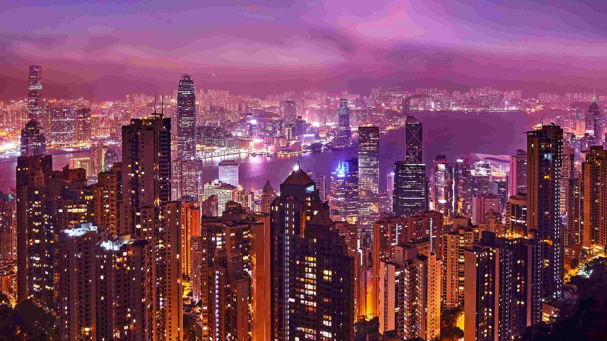 樓市走勢, 香港正面臨財富負效應, 小投資者應該如何自處, 香港財經時報