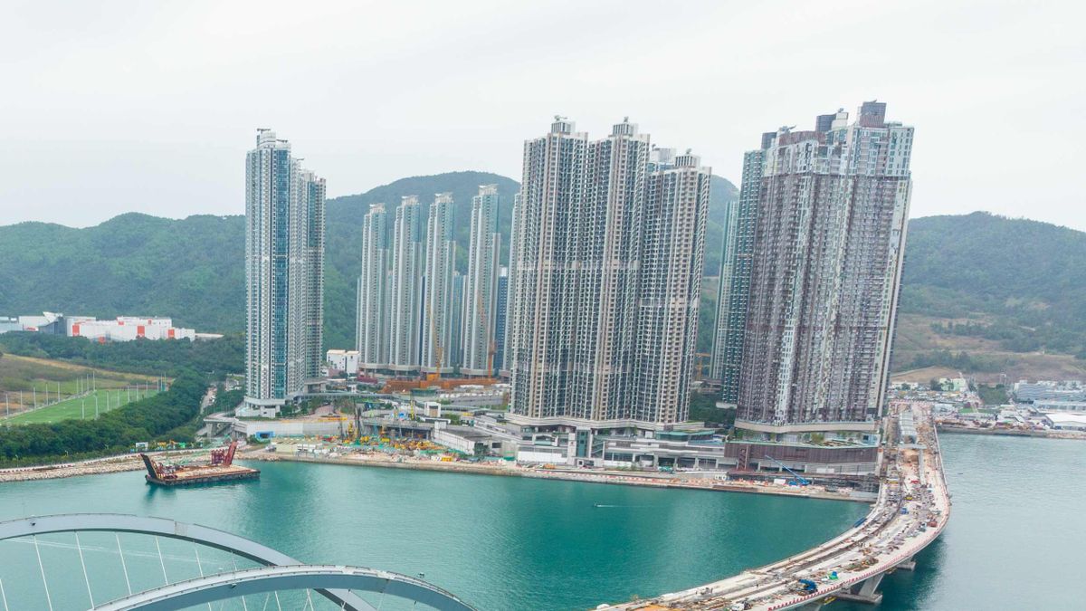 樓市成交紀錄, 日出康城領都3房896萬沽, 較大型銀行網上估價低, 香港財經時報
