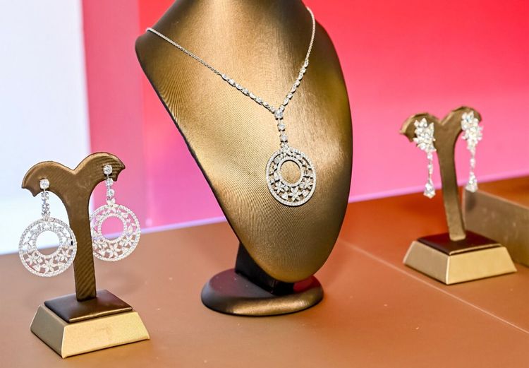 BAUNAT絢麗的鑽石珠寶系列