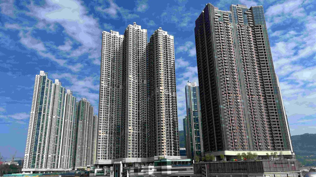 今日樓市成交焦點, 日出康城領凱995實呎945萬成交, 較大型銀行網上估價低, 香港財經時報