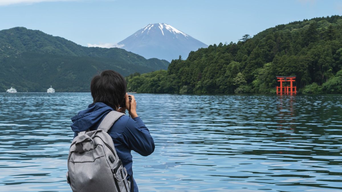 日幣對美現匯率, 日幣匯率即時, 日圓貶值, 遊日人數, 日本經濟, 日本股市, 日經平均股價指數, hkbt, 香港財經時報