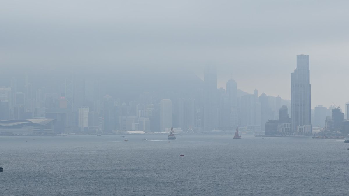 天文台：西南氣流影響今日有驟雨及雷暴！高空反氣旋影響天氣酷熱, 香港財經時報