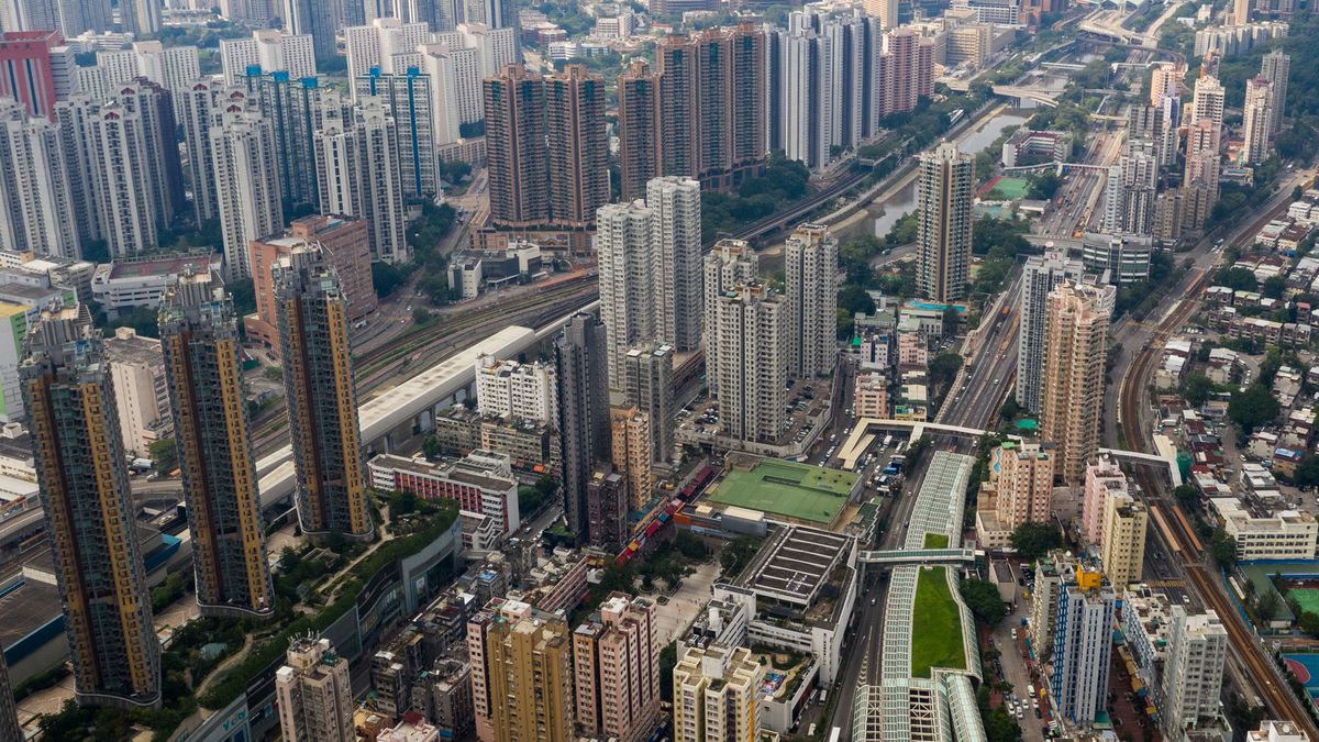 財政預算案前偷步入市, 家庭客406萬買屯門康麗花園473實呎戶, 香港財經時報