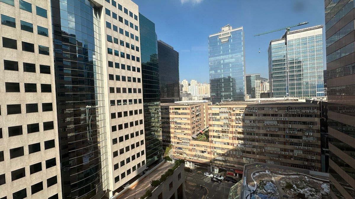 利嘉閣, 工商舖, hkbt, 香港財經時報