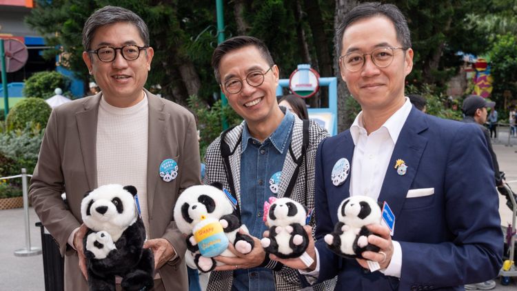 海洋公園舉辦大熊貓雙胞胎百日慶典
