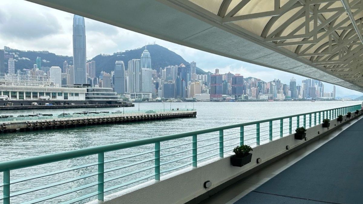 華僑銀行, hkbt, 香港財經時報