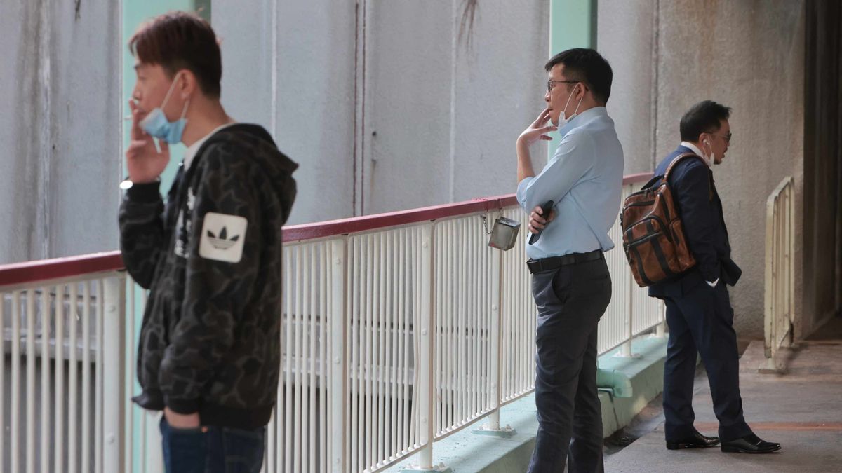 香港加煙草稅後吸煙率只微降但稅收倒跌, 政府, 私煙銷量無上升趨勢, 香港財經時報