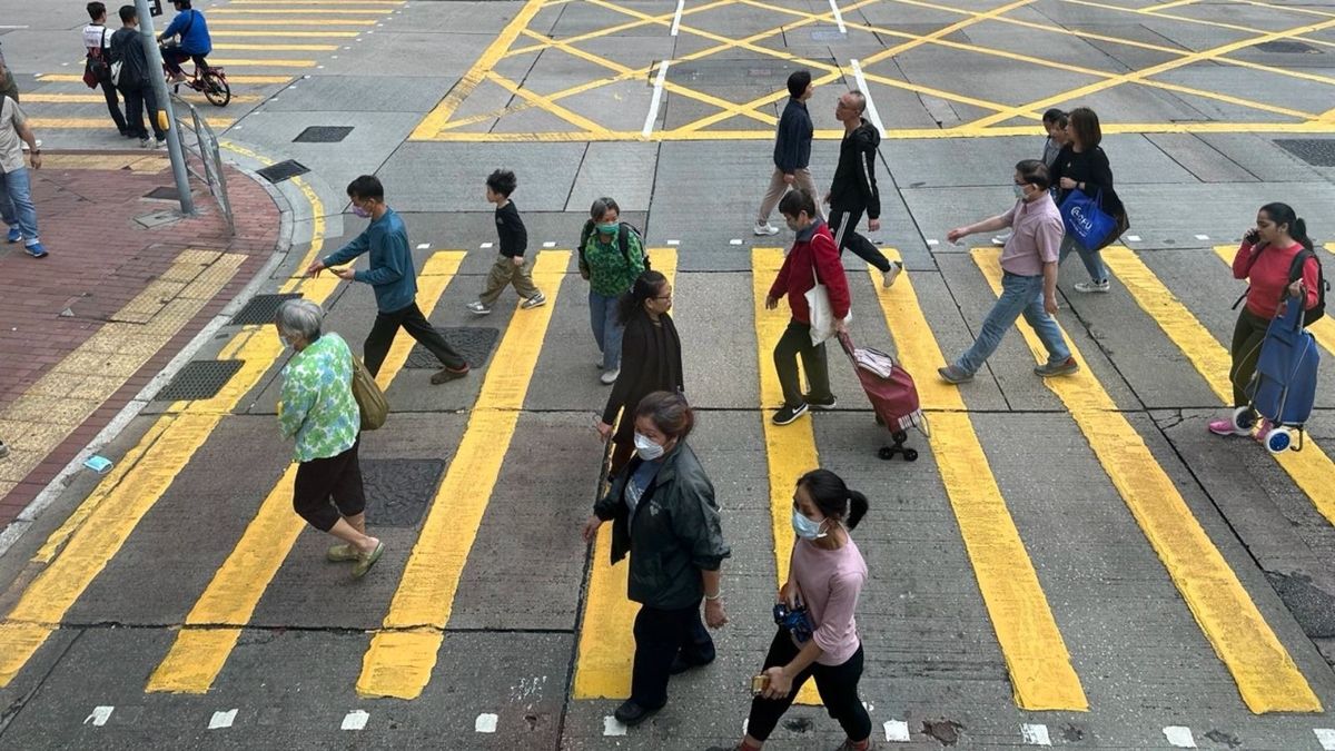 天文台：受高空反氣旋影響未來一兩日酷熱！本週後期有幾陣驟雨, 香港財經時報