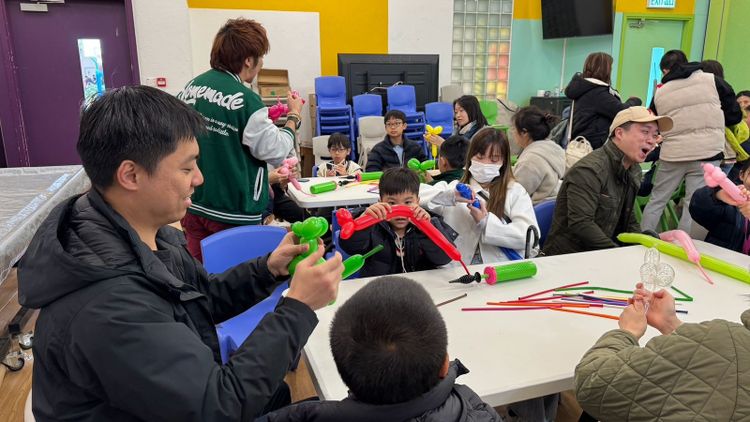 將軍澳循道衛理小學「330健康身心靈日」逾2,000名家長及學生到校參與