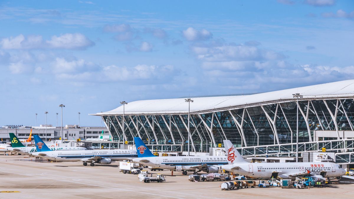 AIRPORT