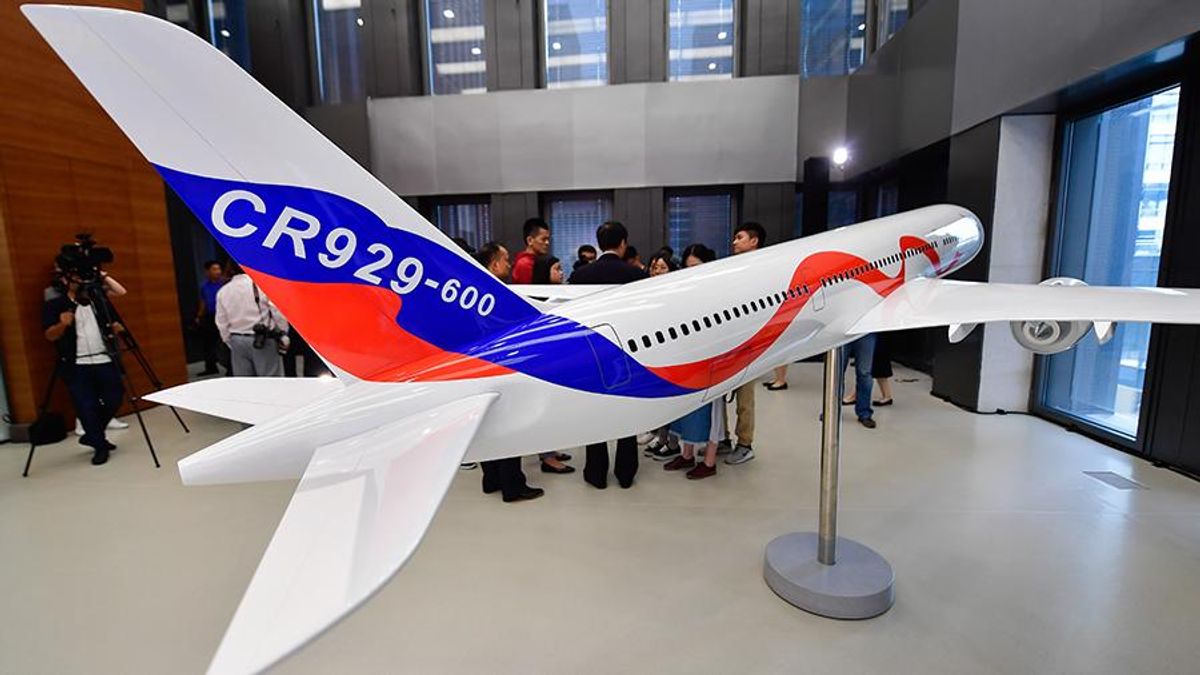 CR929