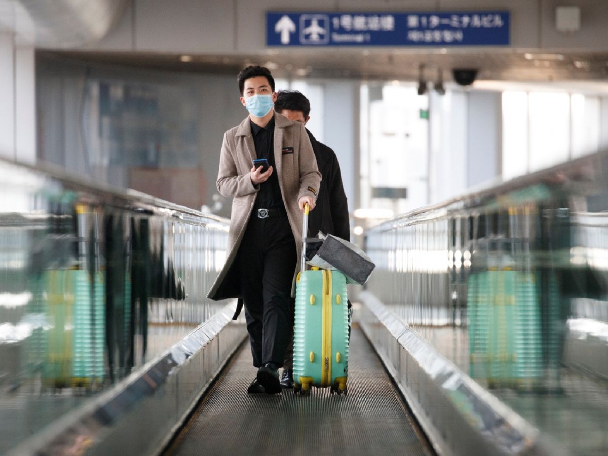 【 新冠肺 炎】  北京 市人民政府副秘書長 陳蓓 今日（3月15日）表示，由3月16日零時起，所有境外進京人員，均應轉送至集中觀察點進行14天的 隔離 觀察。集中 隔離 觀察期間，隔離人員費用需要自理。 