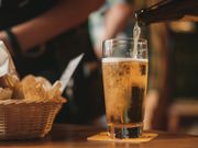 華潤啤酒年度股東應佔溢利增34.3%至13.12億元 末期股息每股0.045元