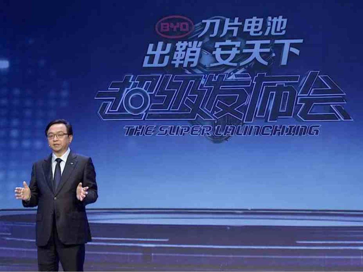 「刀片電池」出鞘 比亞迪「弗迪系」的一步好棋