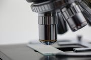 舜宇光學科技聯合騰訊控股、金域醫學共同研發中國首款智能顯微鏡獲批