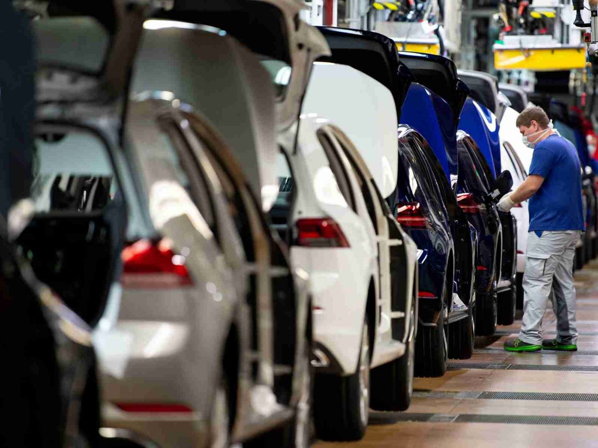 歐洲5月汽車銷量同比下滑57% 庫存積壓復甦道阻且長