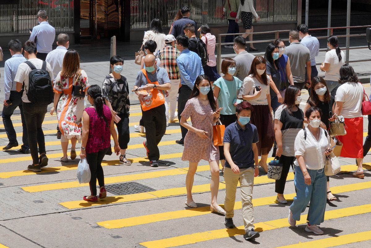 最低工資委員會於10月提交建議給政府。因新冠肺炎疫情影響，資方希望最低工資凍薪。( 圖片：中通社 )