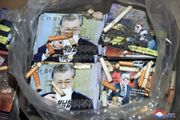  南北韓關係 持續惡化。 北韓 表示已準備好1,200萬的反 南韓 傳單，透過3千多個的氣球和其他方式散布在 南韓 境內，以進行報復性懲罰。