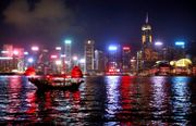在香港 新冠肺炎 疫情暫時再次緩和， 邱騰華 6月8日宣佈，正研究與 疫情受控 的國家和地區開放 雙邊旅遊通道 。