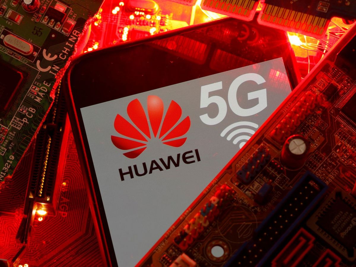 英國全面封殺華為參與當地5G網絡建設，要求電信供應商禁止購買所有華為5G設備，並在2027年或之前從英國網絡移除所有華為5G設備。
