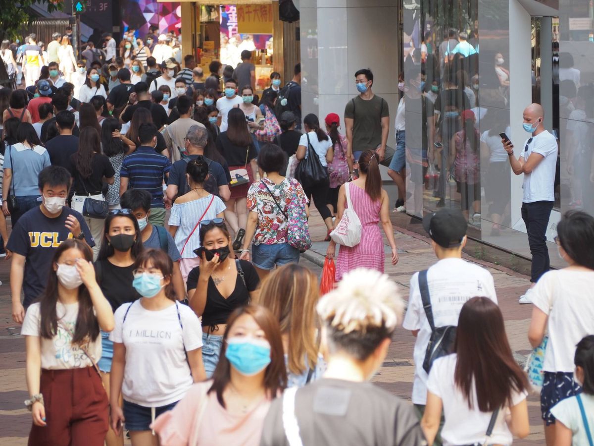 本港過去24小時新增36宗確診個案，1宗輸入個案，35宗本地個案，其中29宗與早前個案有關，6宗源頭不明，至今累計有4,561人確診。