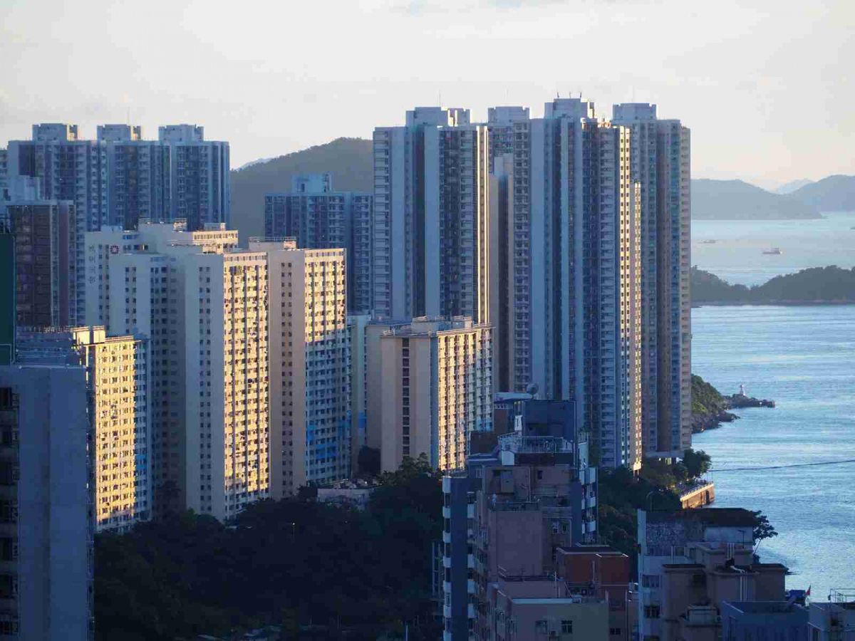 樓市點睇 | 信心指數跌穿平均值 樓價有機會出現調整
