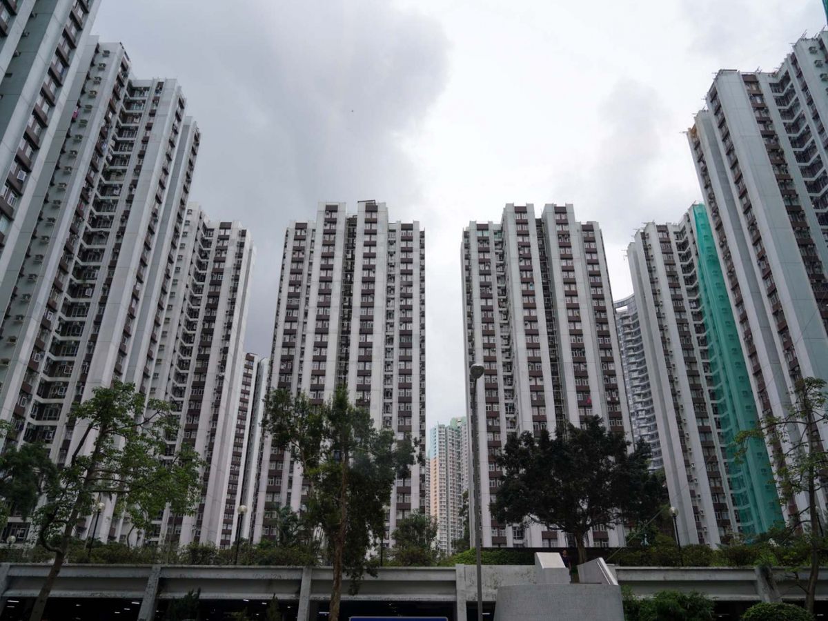 香港樓市租屋小貼士！新冠肺炎疫情下打擊經濟，分分鐘飯碗不保，作為租客當然想業主減租，究竟住宅租客疫市求減租有何要注意？