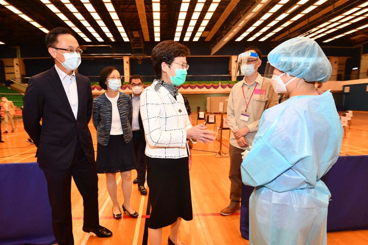 普及社區檢測計畫至今亦有逾100萬人登記，特首林鄭月娥指市民普遍反應正面，又透露有數百人重覆檢測。