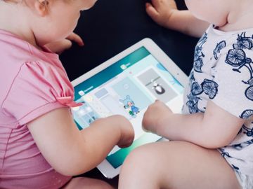 YouTube Kids-登陸香港-家長-設定觀看時間-超時程式自動關閉-本地兒童頻道推介-香港財經時報HKBT