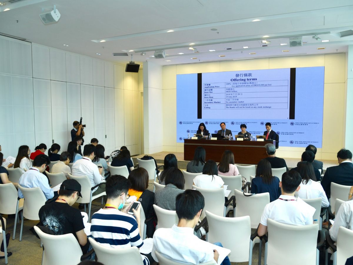 提起公司秘書，很多人也會知道這是一個「不是人人做得」的高薪職位，而事實上公司秘書之所以能獲高薪，除了他們擁有國際認可的專業資格，他們更加是企業管治中一個不可或缺的元素。