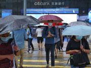 風暴浪卡逼近本港 天文台考慮明早日出前掛8號波