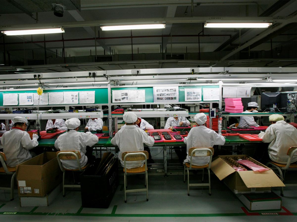 iPhone 12大賣 富士康派5,000人民幣氹離職工人回巢趕訂單