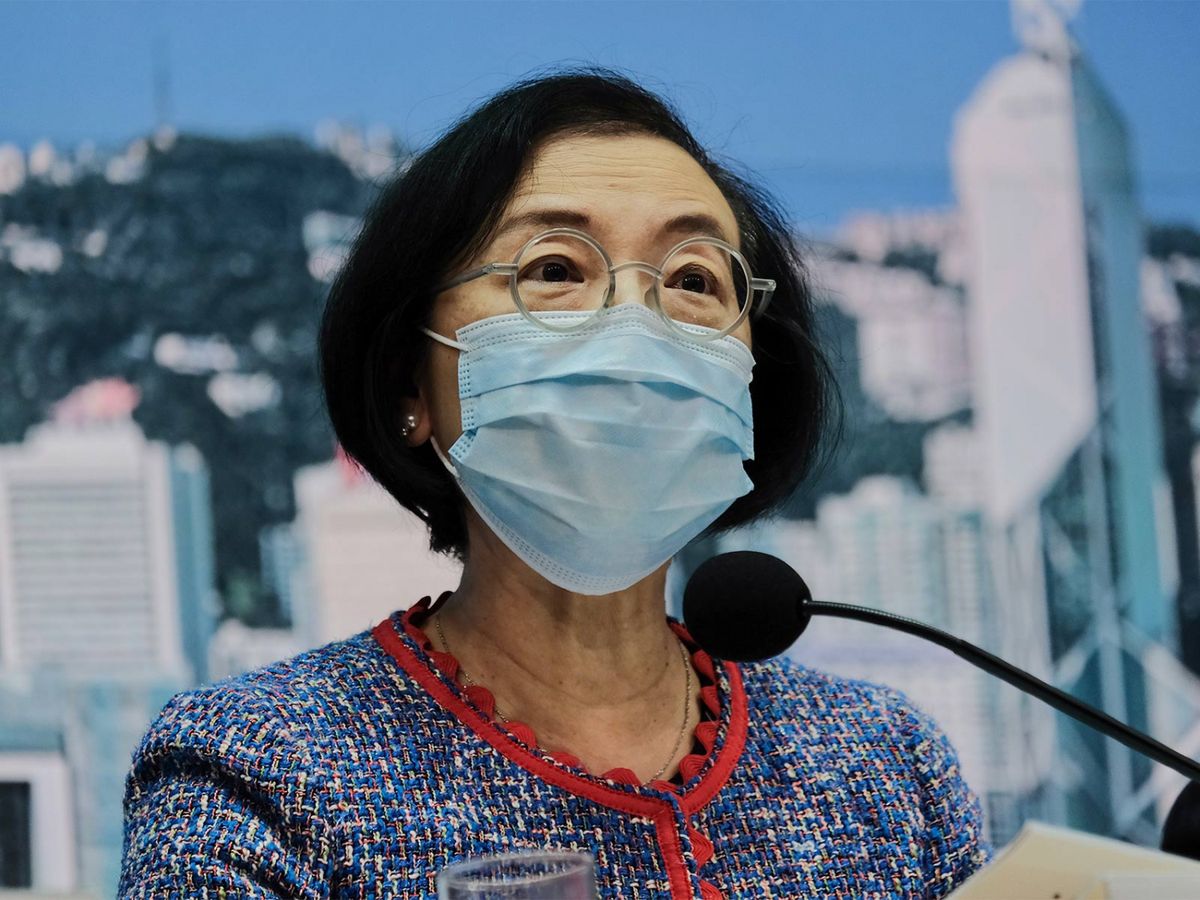 第四波疫情｜增21宗本地個案 逾30宗初步確診｜小一至小三停面授課14日｜擬規定3個群組強制檢測
