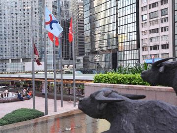 習近平-港股-5G-人工智能-A股-量子科技-長飛光纖-京滬幹線-香港財經時報HKBT