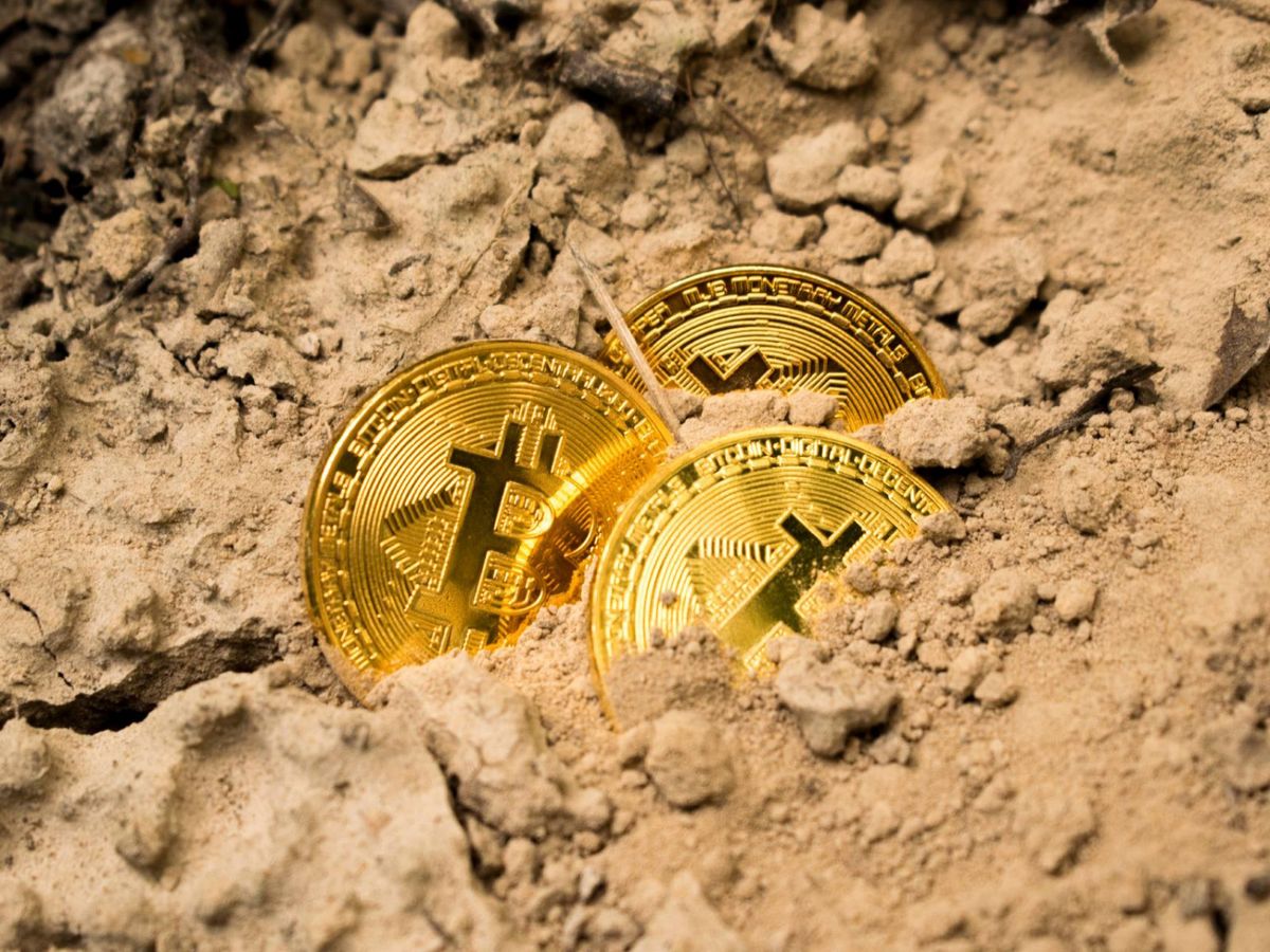 虛擬貨幣再度瘋狂！Bitcoin升幅超過210%！投資比特幣還是黃金｜理財急症室