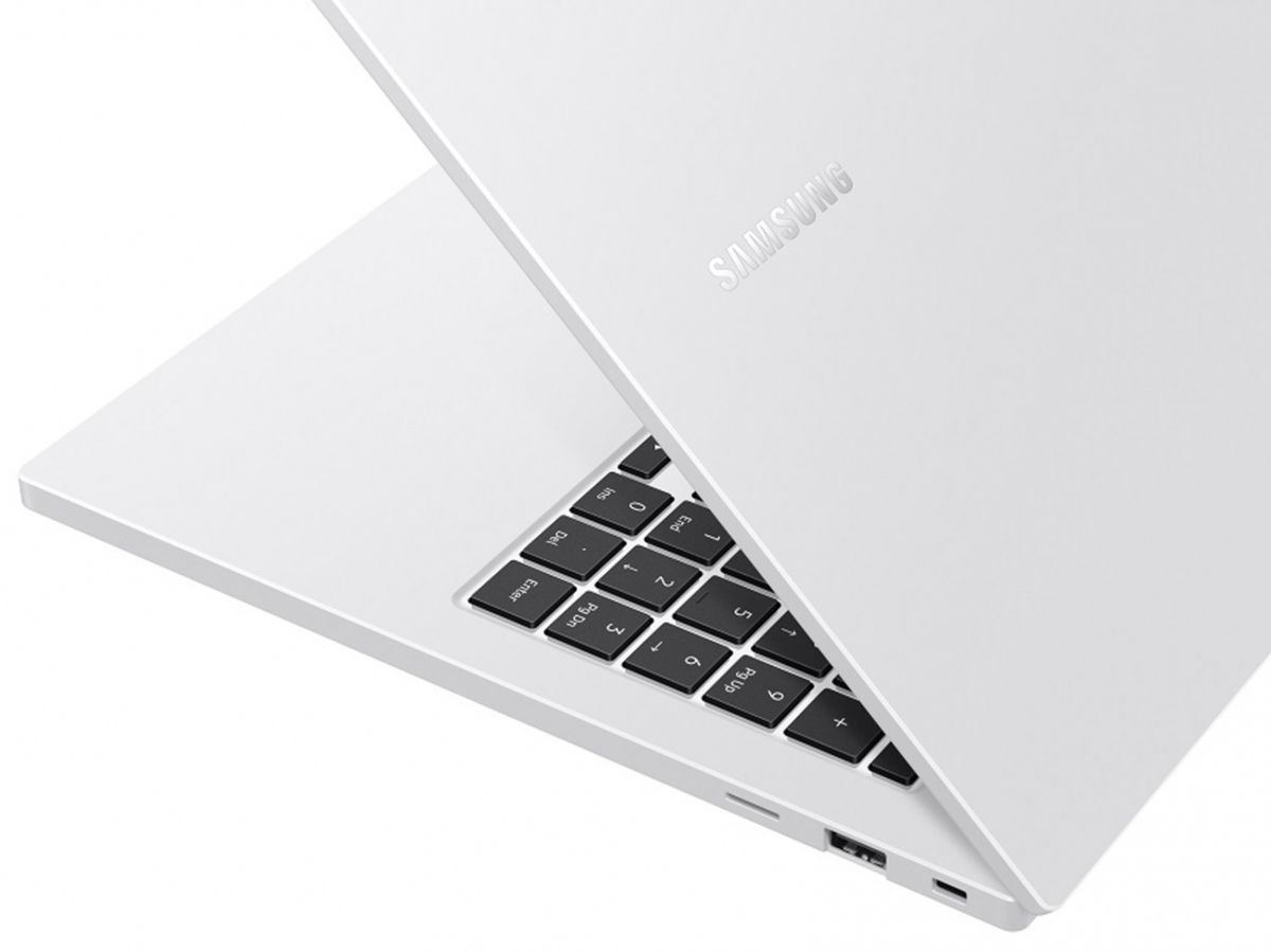 Samsung Notebook Plus2薄機身15.6吋Mon配Intel 11代處理器、性價比高