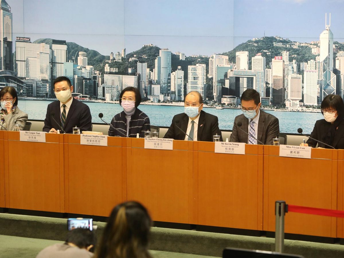 政府收緊檢測門檻 大廈有1宗不明個案即強檢 年廿九前或每日快閃封區