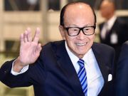 李嘉誠再撐香港醫護｜向9.7萬醫管局員工｜派心意卡換200元現金券