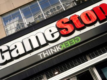 gamestop-gme-遊戲驛站-cfo-Jim-Bell-芒格-Charlie-Munger-香港財經時報HKBT
