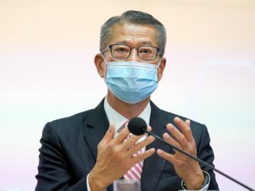 財政預算案2021-財政司司長-陳茂波-失業救濟金-民主黨-民建聯-實政圓桌-林鄭月娥