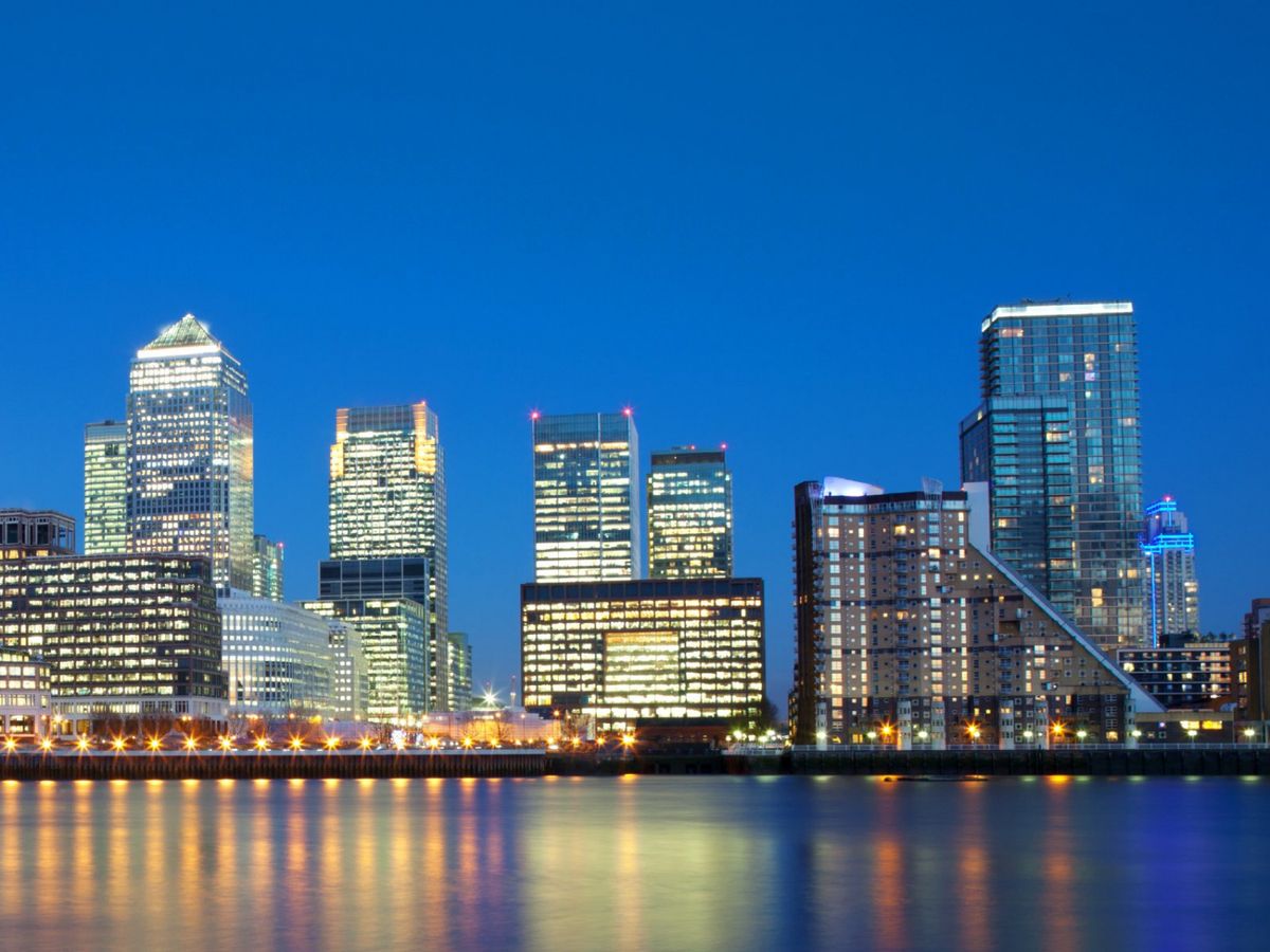 港息H按跌至1.48厘較英國按揭息率3厘低！加按港樓再買海外物業更划算｜環球樓行